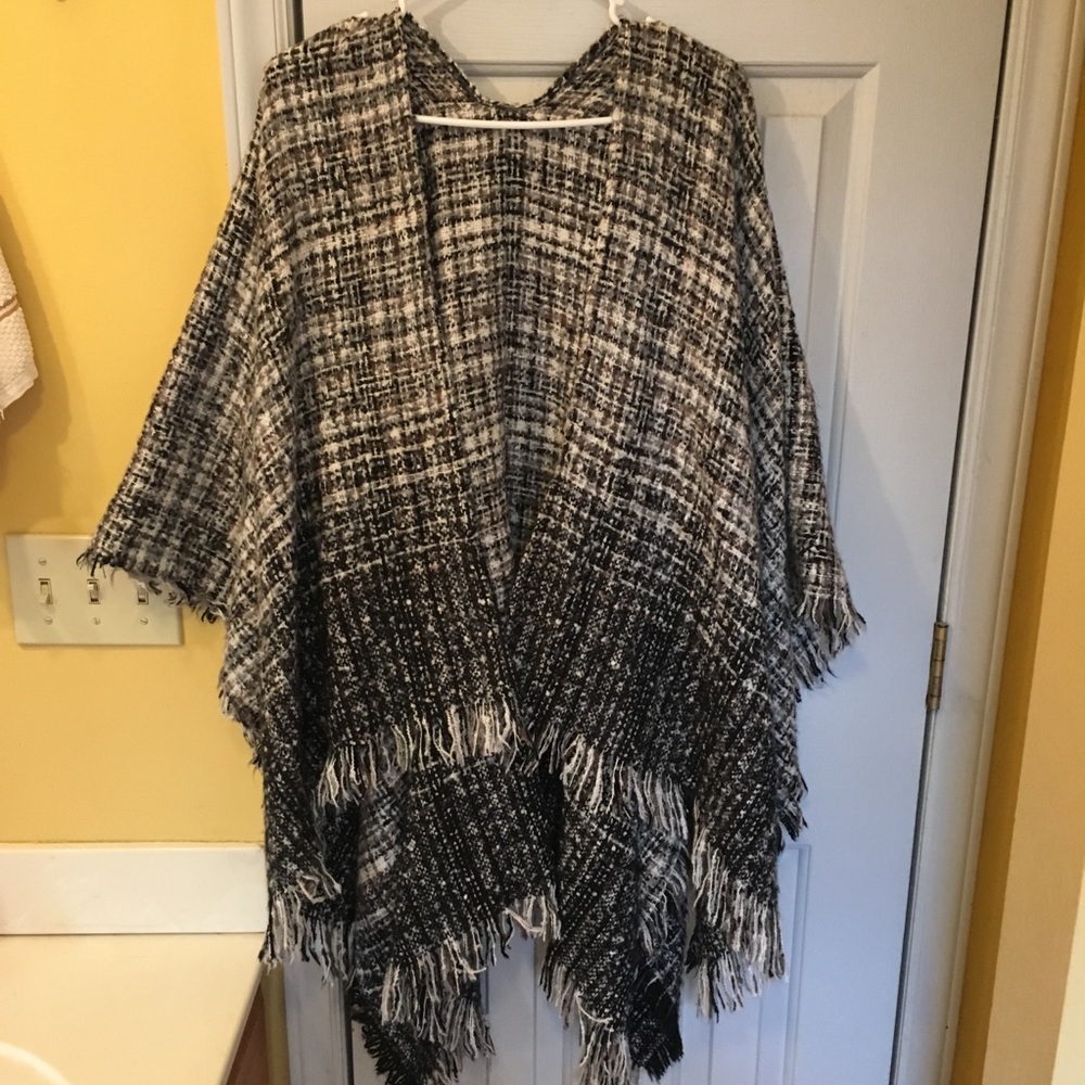 Warm, cute, multicolored plaid poncho!